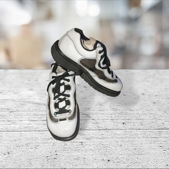 Vintage DR. MARTENS trainer. Size 7 Men's Women's 9 - Picture 2 of 8